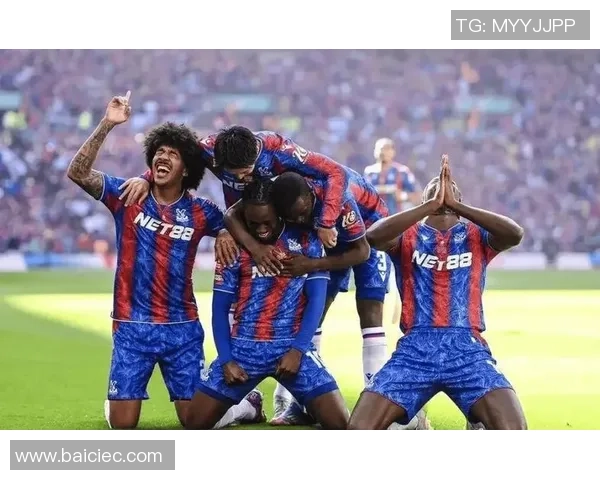 曼联与水晶宫精彩对决集锦回顾球迷不可错过的精彩瞬间